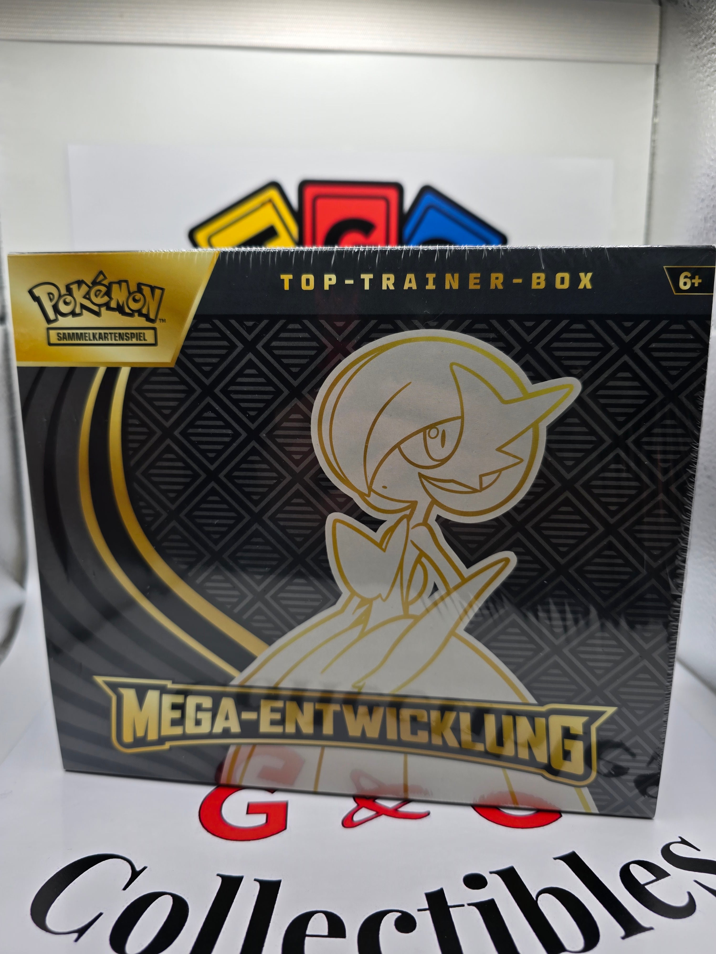 Pokémon MegaEvolutions ETB