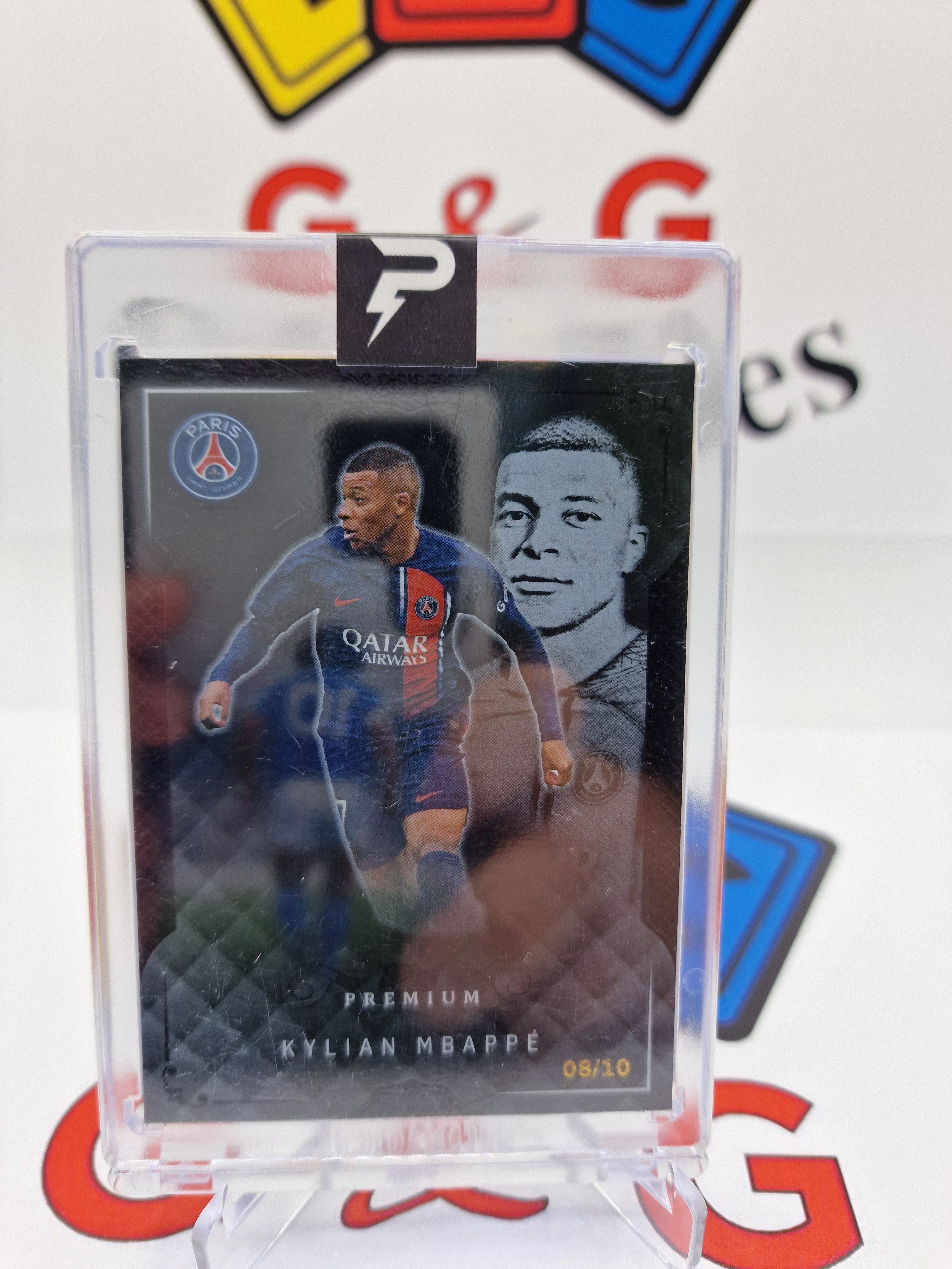 Topps Kylian Mbappé numbered 08/10