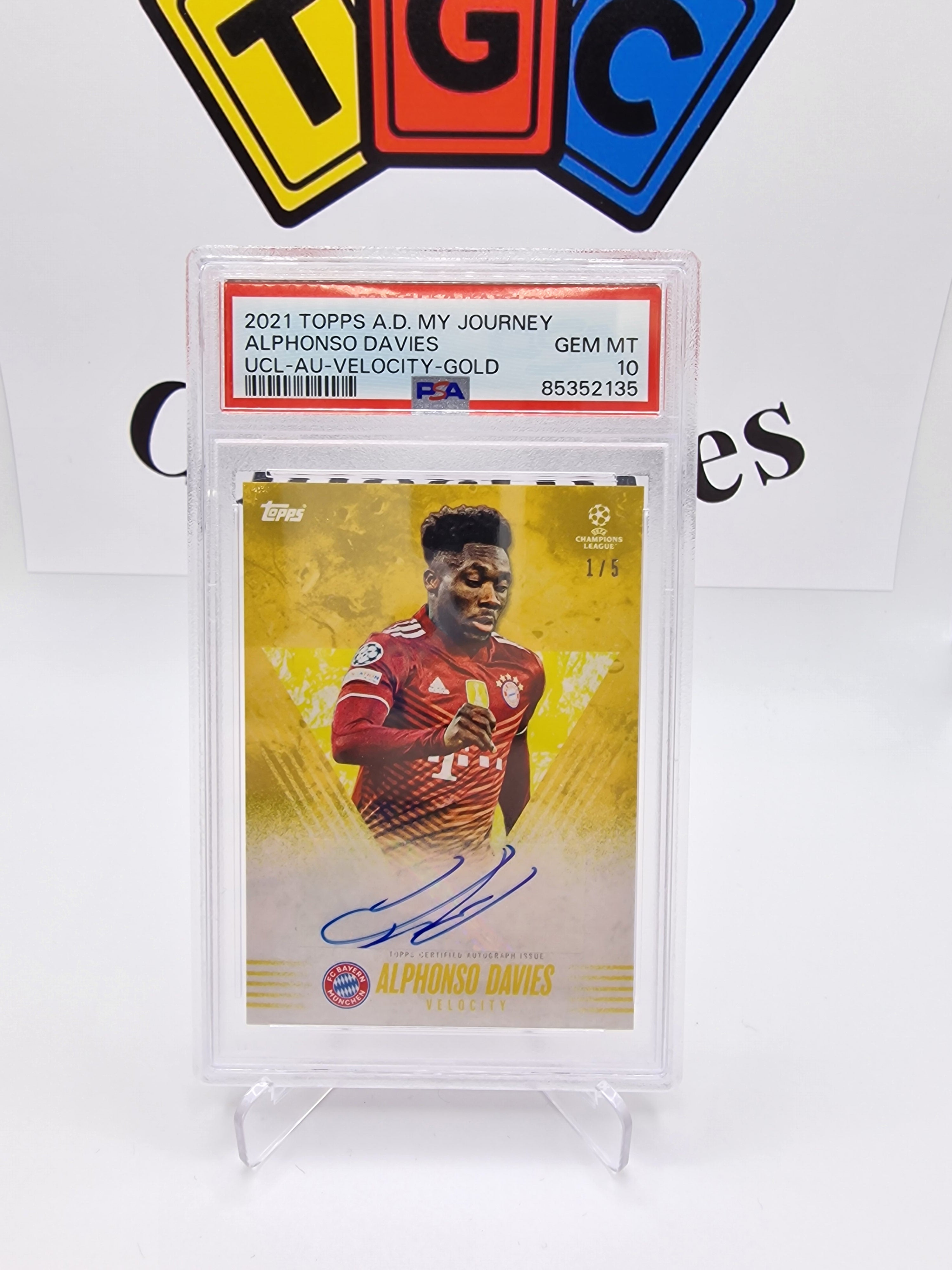 Topps Alphonso Davies numbered 1/5 with autograph Psa 10