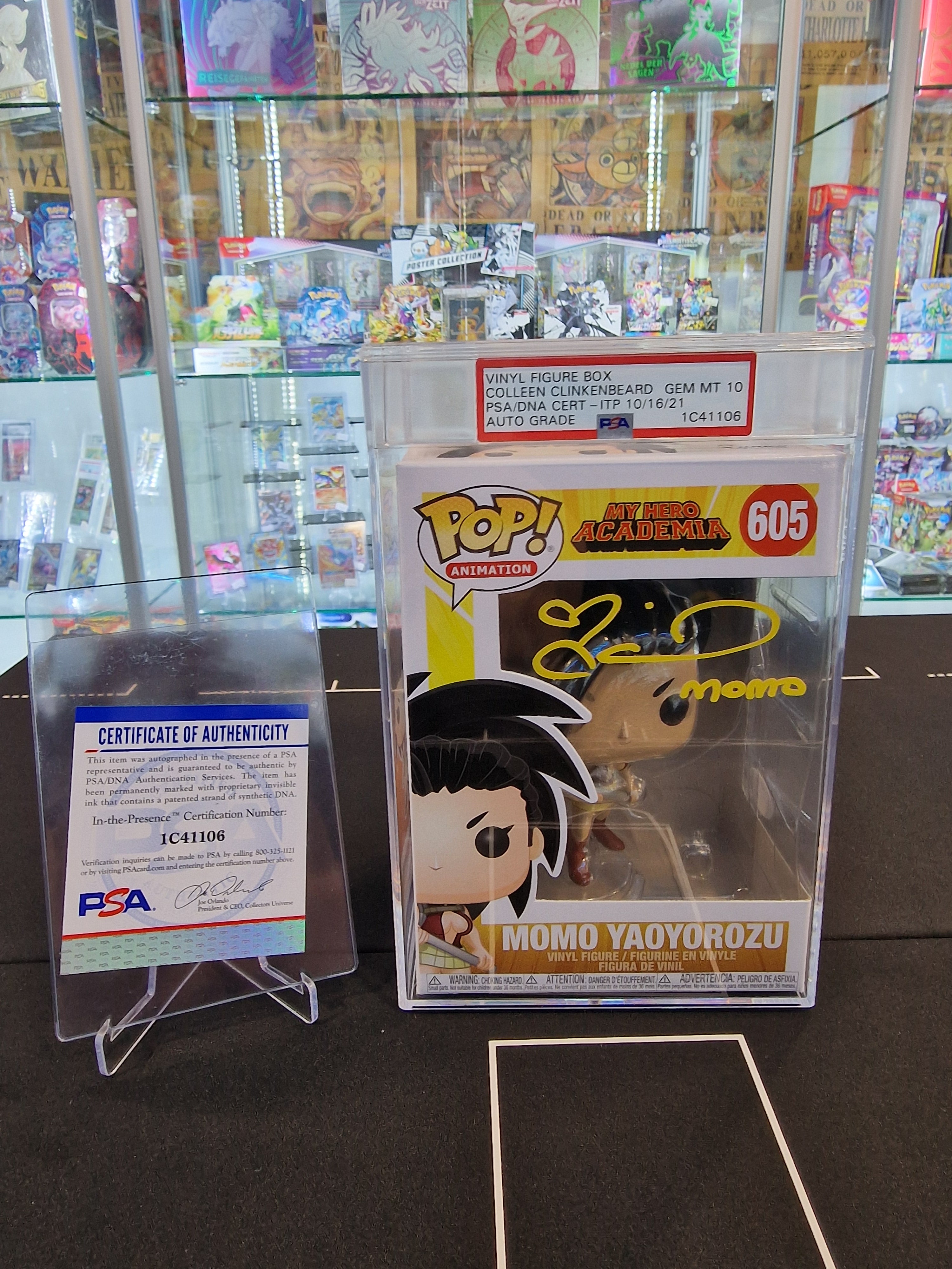 Funko Pop Momo Yaoyorozu signed by Colleen Clinkenbeard graded Psa 10 with certificate